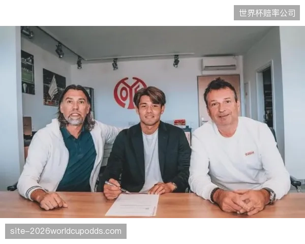 以铃木唯人和佐野海舟为代表的德甲新星崛起，为日本队提供了更丰富的战术选择，他们的冲击力或成奇兵。